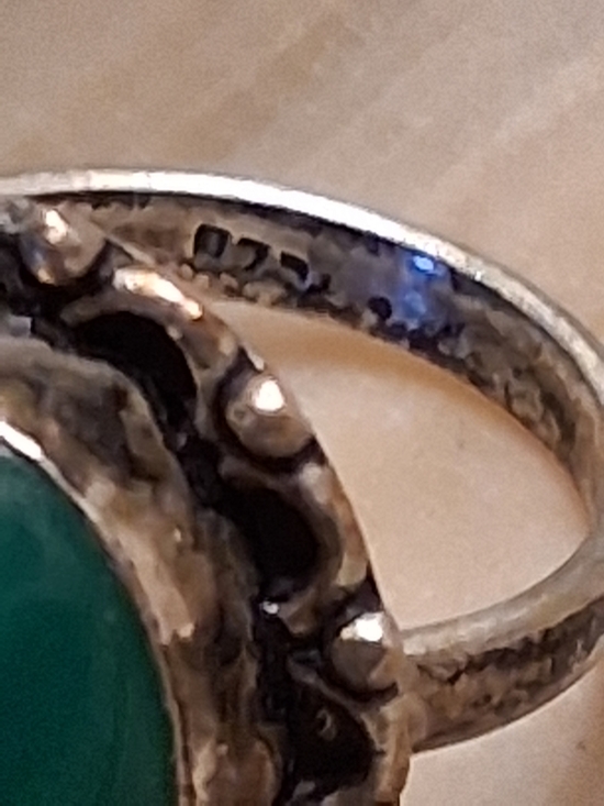 Green Oval Stone Silver-Accent Ring - Picture 2 of 7